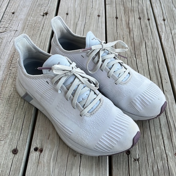 Brooks Pure Beat running shoes - Picture 3 of 5